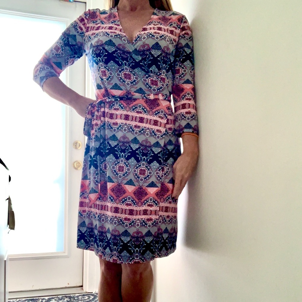 Banana Republic geometric print wrap dress